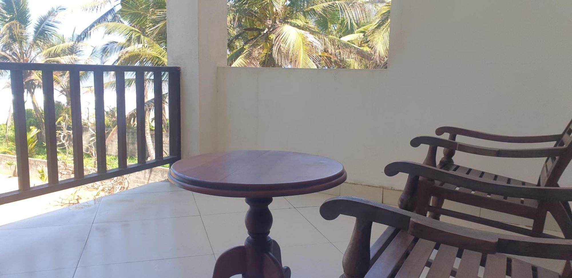 Ocean Villa Den Galle Bagian luar foto