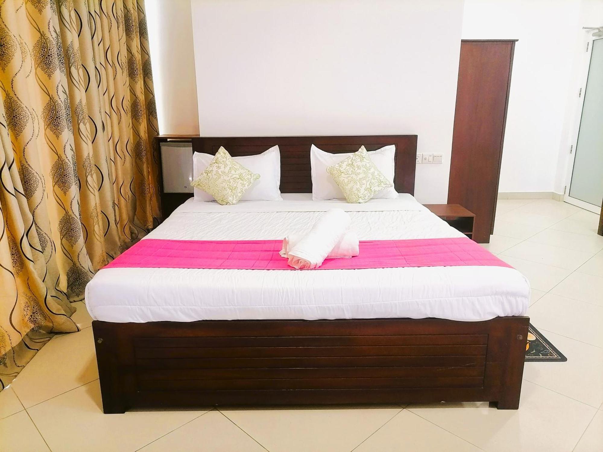 Ocean Villa Den Galle Bagian luar foto