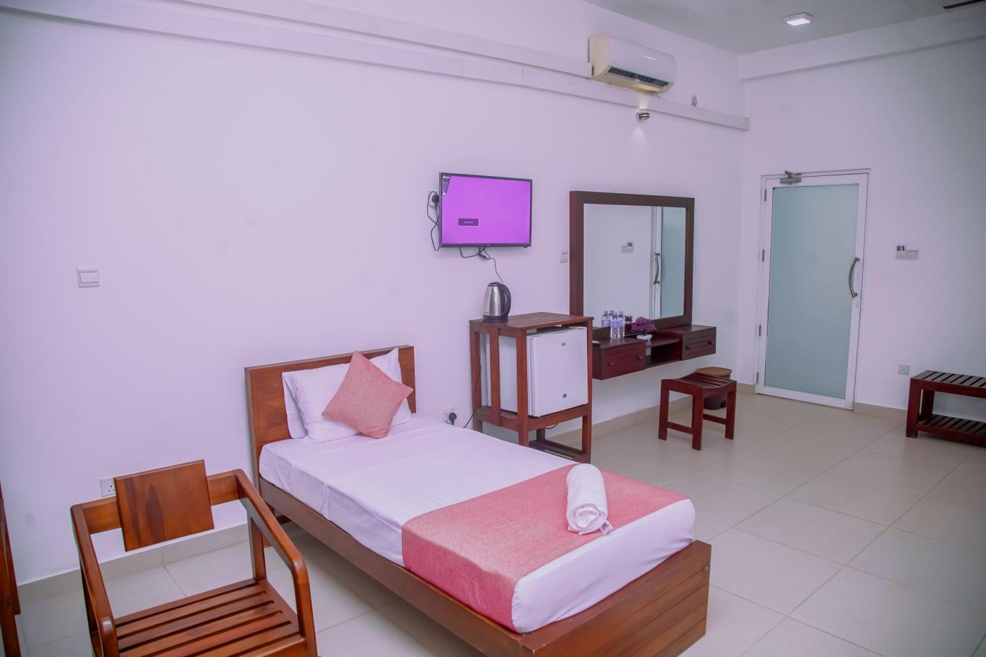 Ocean Villa Den Galle Bagian luar foto
