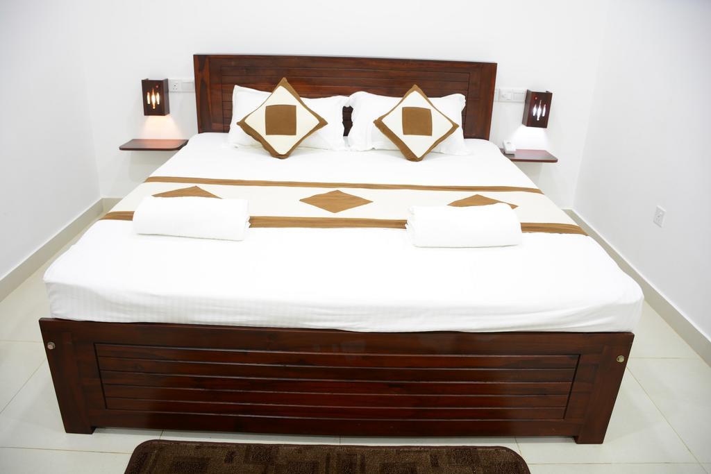 Ocean Villa Den Galle Bagian luar foto